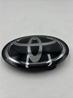 Toyota RAV 4 2019 2020 2021 Front Grille Emblem Logo Radar 53141-33130 damage✅